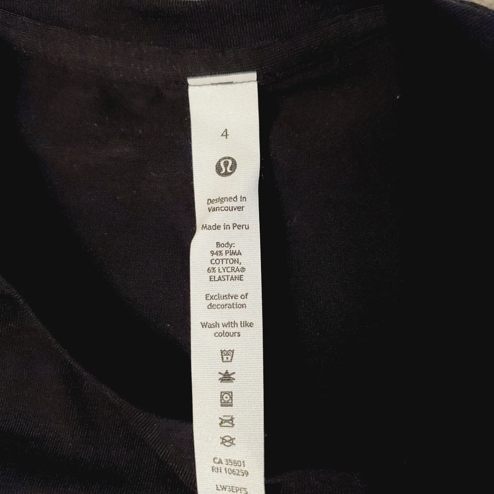 New lululemon Rock n Roll Running Series Marathon Black Crew Tee 4 Small
